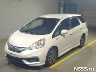 Универсал гибрид Honda Fit Shuttle Hybrid кузов GP2 Smart Se