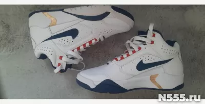 Кроссовки Nike Air Flights Mid продаю