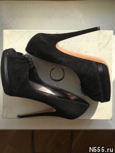 Туфли casadei италия новые размер 39 замшевые черные платфор фото
