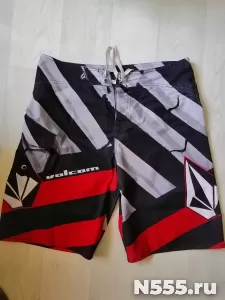 Шорты  яркие мужские  р 52 volcom креативные фото