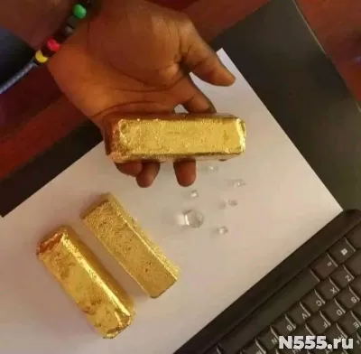Продажа золотых слитков и порошка.